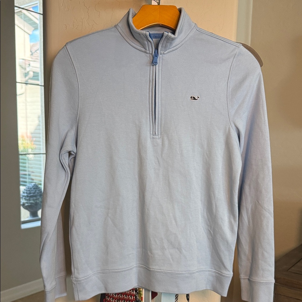 Vineyard Vines youth Sky Blue 1/4 zip pullover M 12-14